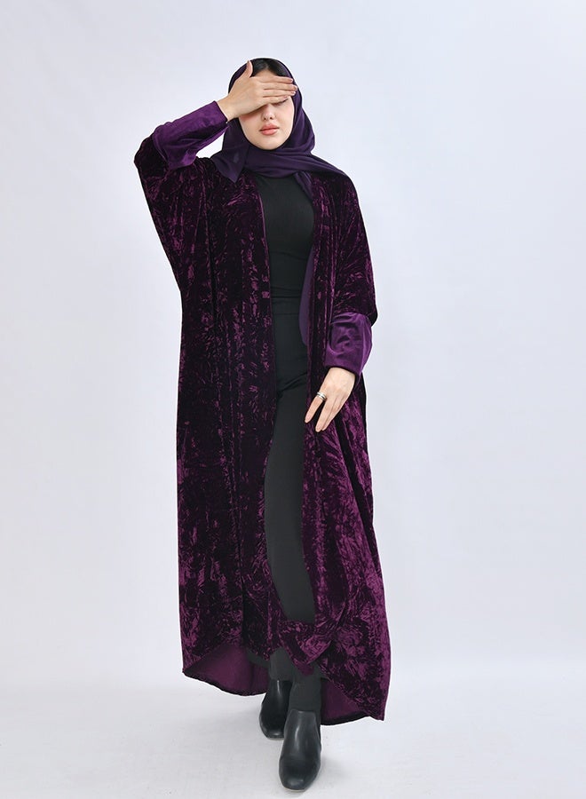 HAWRAA ABAYA Elegant quarter-bisht–style abaya crafted from luxurious velvet fabric in a rich purple color - Image 3